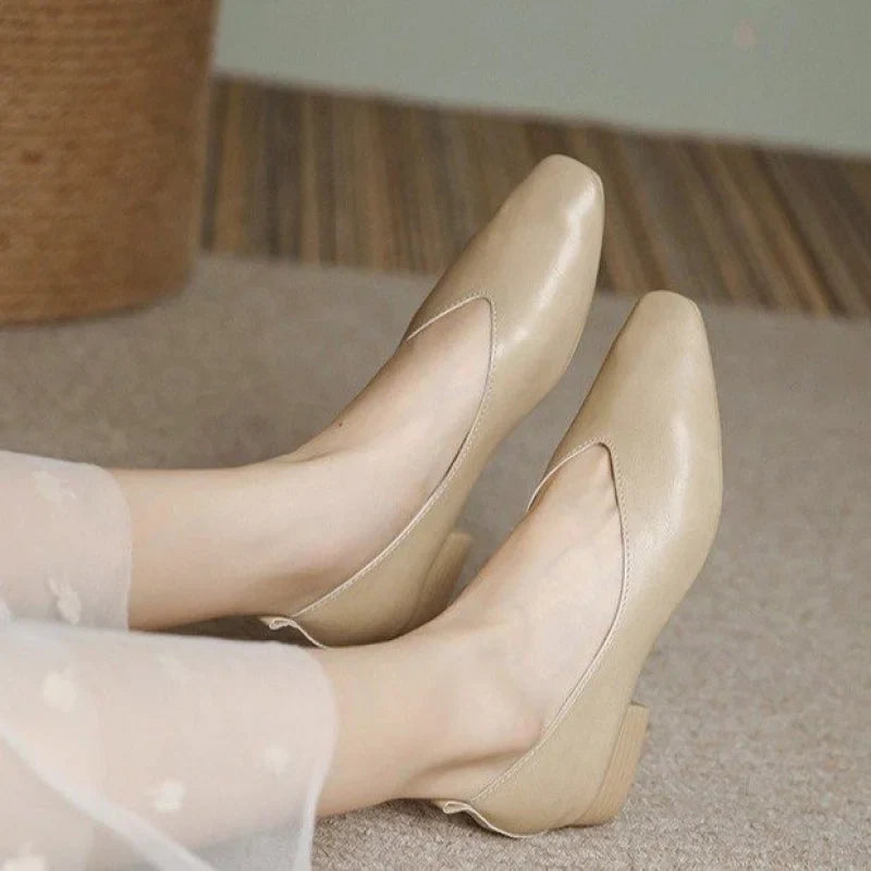 New Women's  Square Toe Shoes for Spring/Autumn -  Shallow Cut Low Heels, Home Style Versatile Flat Casual Women's Shoes