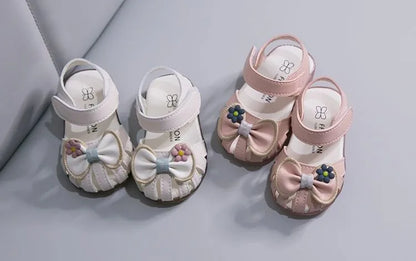 2026 New Girls Baby Soft Sole Princess Sandals Extra Soft Summer Toddler Closed Toe Fashion Walking Shoes