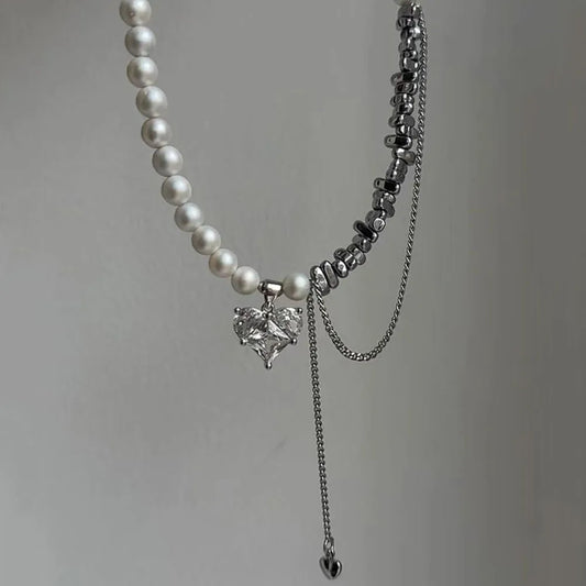 New Irregular Choker Vintage Tassels Zircon Heart Pendant Necklace For Women Female White Imitation Pearl Chain Valentine's Gift