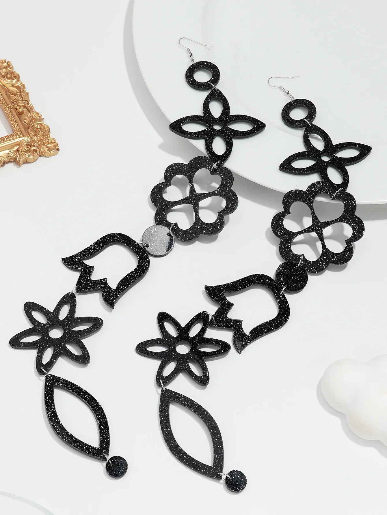 Extra Long Irregular Geometric Acrylic Drop Earrings Exaggerated Flower Bell Pattern Pendant Earring for Women Punk Jewelry Gift