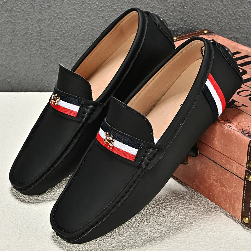 Loafers Men Driving Shoes Casual Shoes Comfortable Classic PU Leather Loafers Business Shoes Slip on Walking Men Loafers Shoes