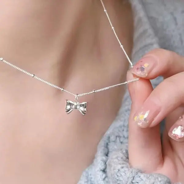 Romantic Cherry Blossoms Flower Necklace For Women Shiny Crystal Zircon Butterfly Flower Pearl Clavicle Chain Girl Party Jewelry