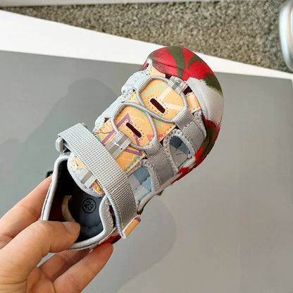 Children's sandals, boys' toe cover beach shoes, Summer 2025 girls' outdoor walking baby sports sandals