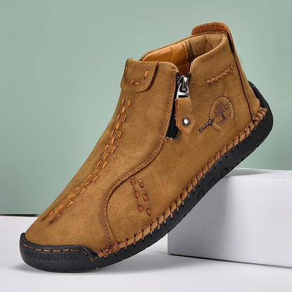 Sapatos Masculinos Clássicos de Couro Feitos à Mão, Design com Zíper, Tênis Esportivos para o Ar Livre, Sapatos Casuais Respiráveis com Elástico, Botas Masculinas de Couro no Tornozelo