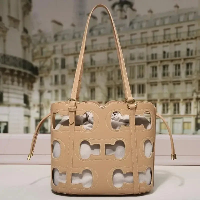 High-end Brand Women's Handbag Fashion Hollow 2025 New Large Capacity Simple Shoulder Bag