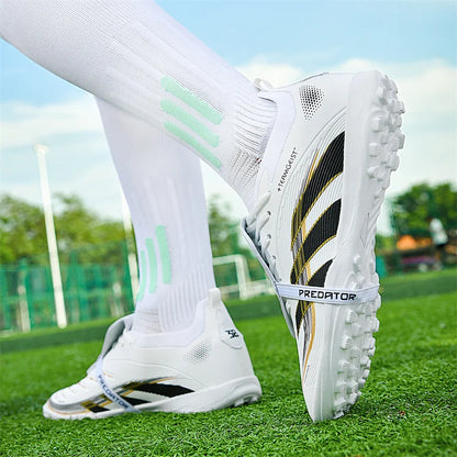 Autumn Hot Selling Racing Professional Adult Football Shoes Flexible and Lightweight Sports Shoes Training Daily Nail Shoes