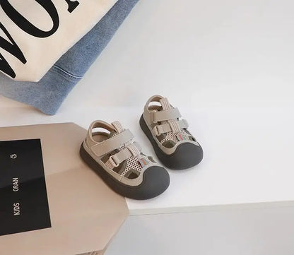 Children Sports Sandals Versatile Kids Causal Cut-outs Sandals Summer Fashion Boys Girls Patchwork Mesh Beach Shoes Black Beige