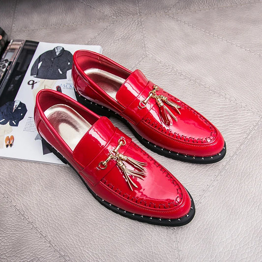 Luxury Red Patent Men Formal Shoes Leather Designer Tassels Mens Oxford Shose Fashion Wedding Men Dress Shoes sapato social