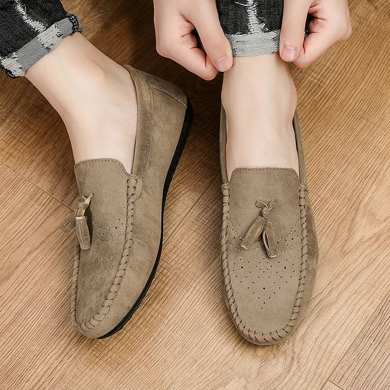 Fashion Men Casual Shoes Suede Breathable Comfort Slip-on Mens Driving Shoes Luxury Brand Men Loafers Mens Lazy Shoes Moccasins
