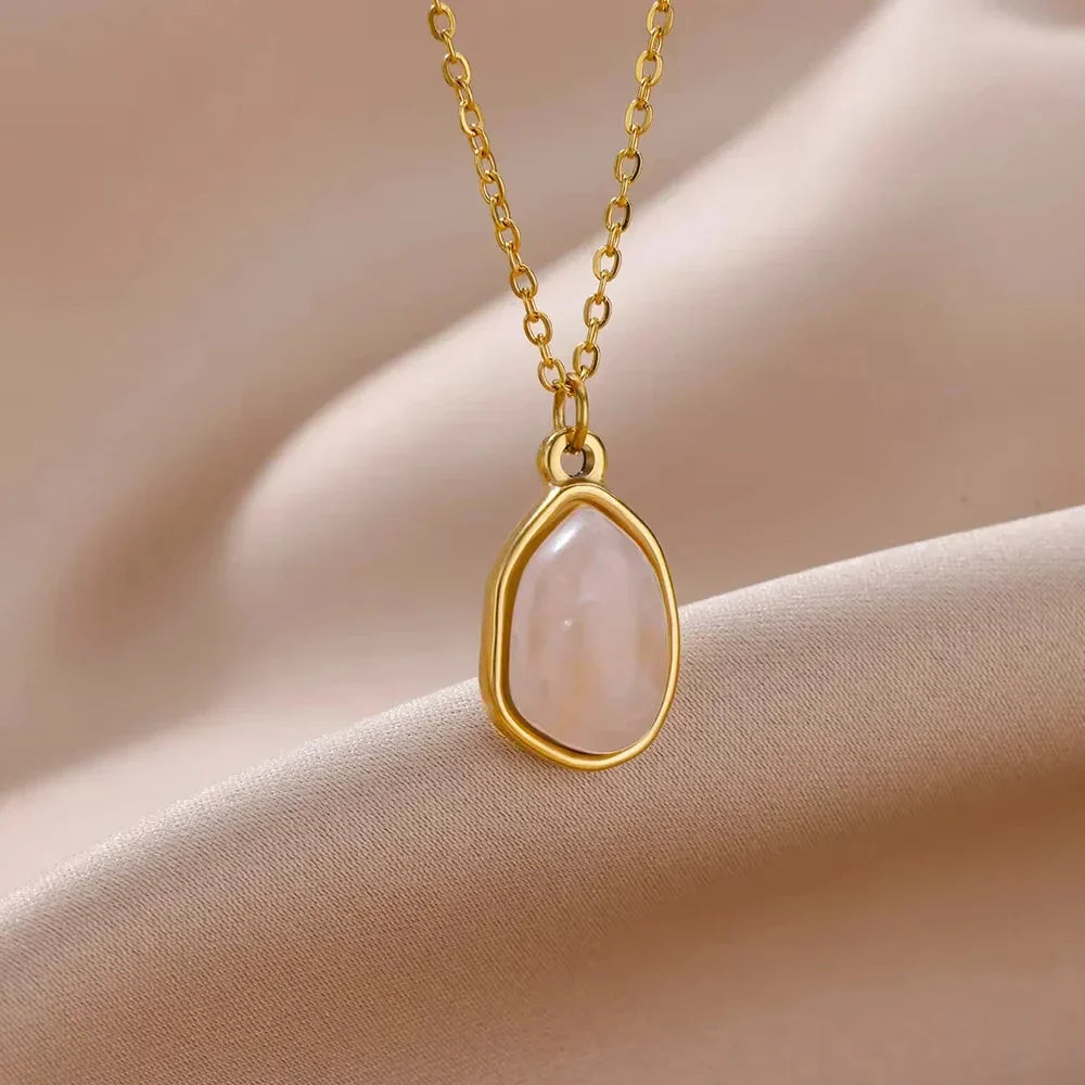 Trendy Oval Colorful Stone Necklace For Women Stainless Steel Gold Color Green Opal Stone Pendant Necklace Aesthetic Jewelry Gif