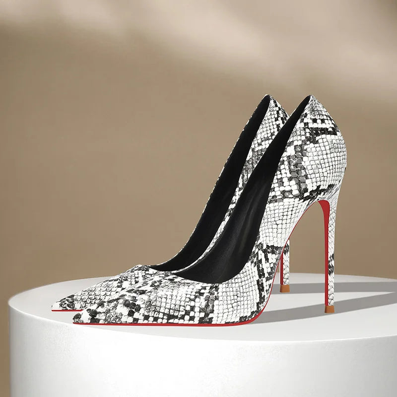 Summer fashion new snake patterned high heels for women slim heels, sexy, shallow mouth, niche temperament, pointed single shoes
