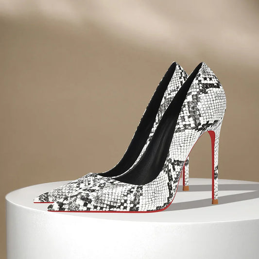 Summer fashion new snake patterned high heels for women slim heels, sexy, shallow mouth, niche temperament, pointed single shoes