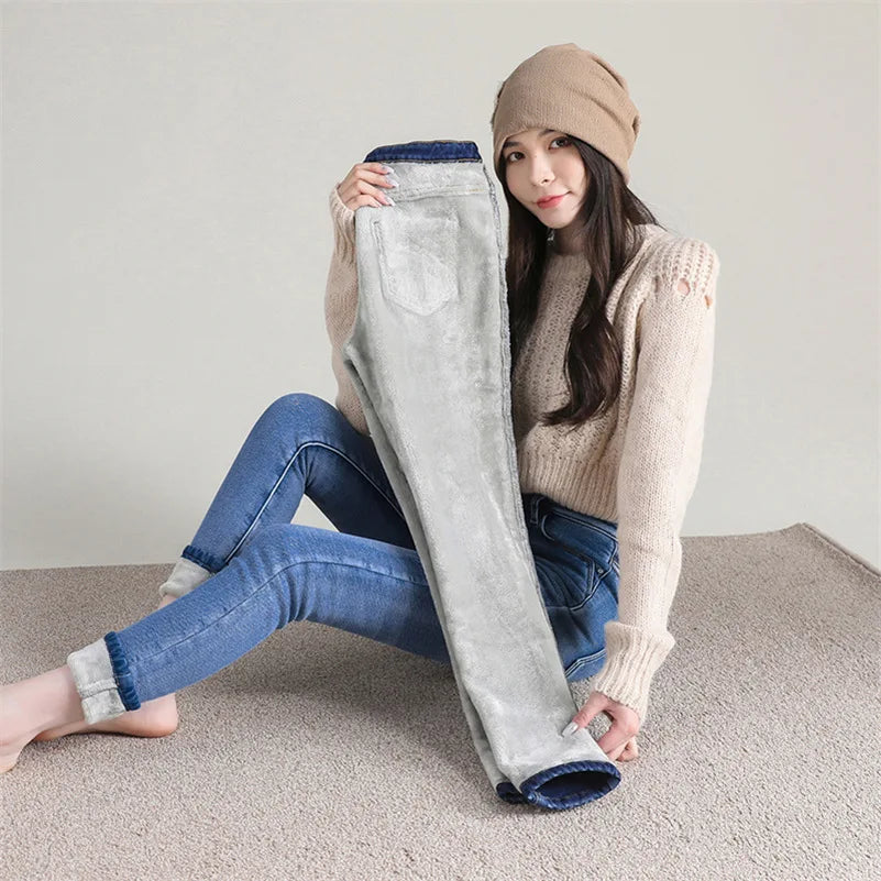 Women Thermal Jeans Winter Snow Warm Plush Stretch Jeans Lady Skinny Thicken Fleece Denim Long Pants Retro Blue Pencil Trousers
