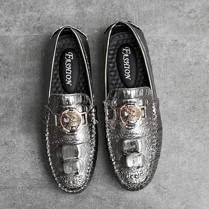 Slip-On Men's Shoes Crocodile Pattern 2025 Spring and Summer Fashion British Trendy Bright Leather Shiny Lazy Casual Beanie Shoes Handmade