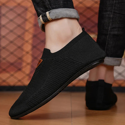 Men's Shoes Breathable Thin Bottom Light Driving Loafers Casual Socks Shoes Men Slippers Comfortable Walking Mens Shoes