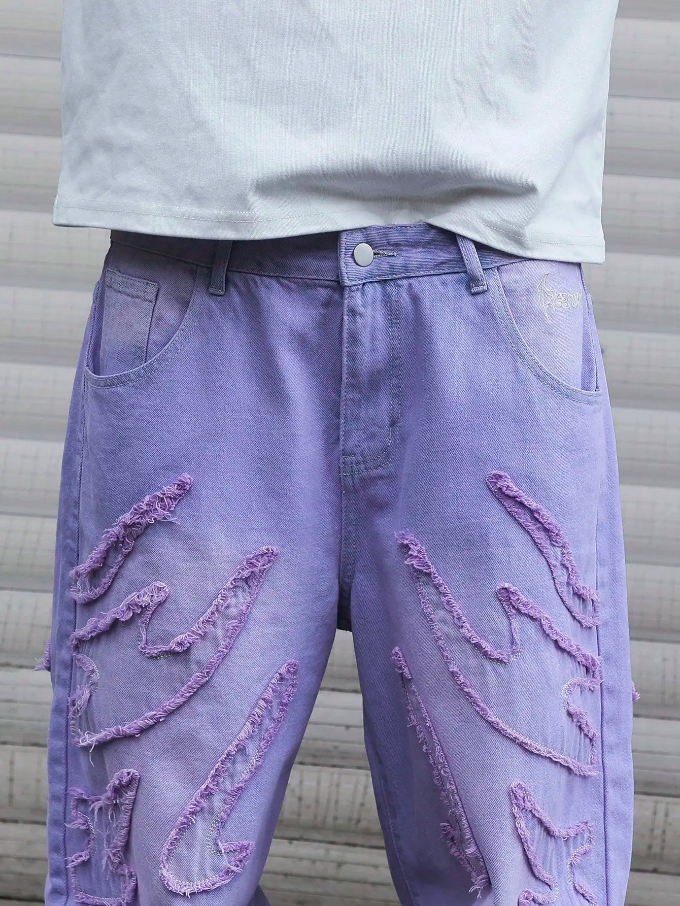 High - street style purple distressed frayed jeans for men, loose, trendy street hip - hop wide - leg pants
