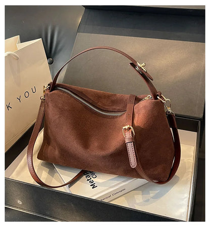 Korean suede bucket bag, women's casual commuting shoulder tote bag, autumn/winter 2025 new underarm set bag