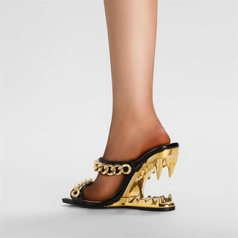 Big Gold Chain Peep Toe Tiger Teeth Heel Sandals 2024 New Fashion Silvery Beach Party Outdoors Women's Slippers Size 35-43
