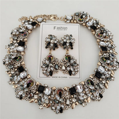 2025 New Fashion Crystal Rhinestones Large Collar Choker Necklace Earrings Women Jewelry Sets Indian Statement Wedding Necklace