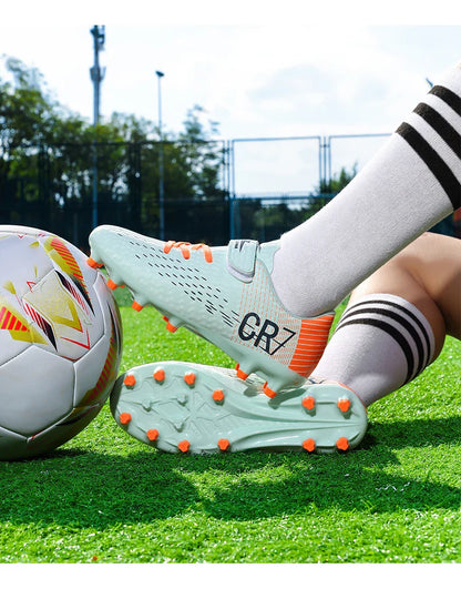 New Hot Children Football Boots Outdoor Trainers Soccer Shoes for Kids Boys Girls Hook Loop Football Cleats Futsal Sneakers28-39