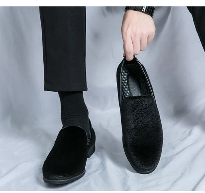 New British style men's hair stylist pattern suede lazy man slip-on bean loafers 46 plus-size pointed leather shoes