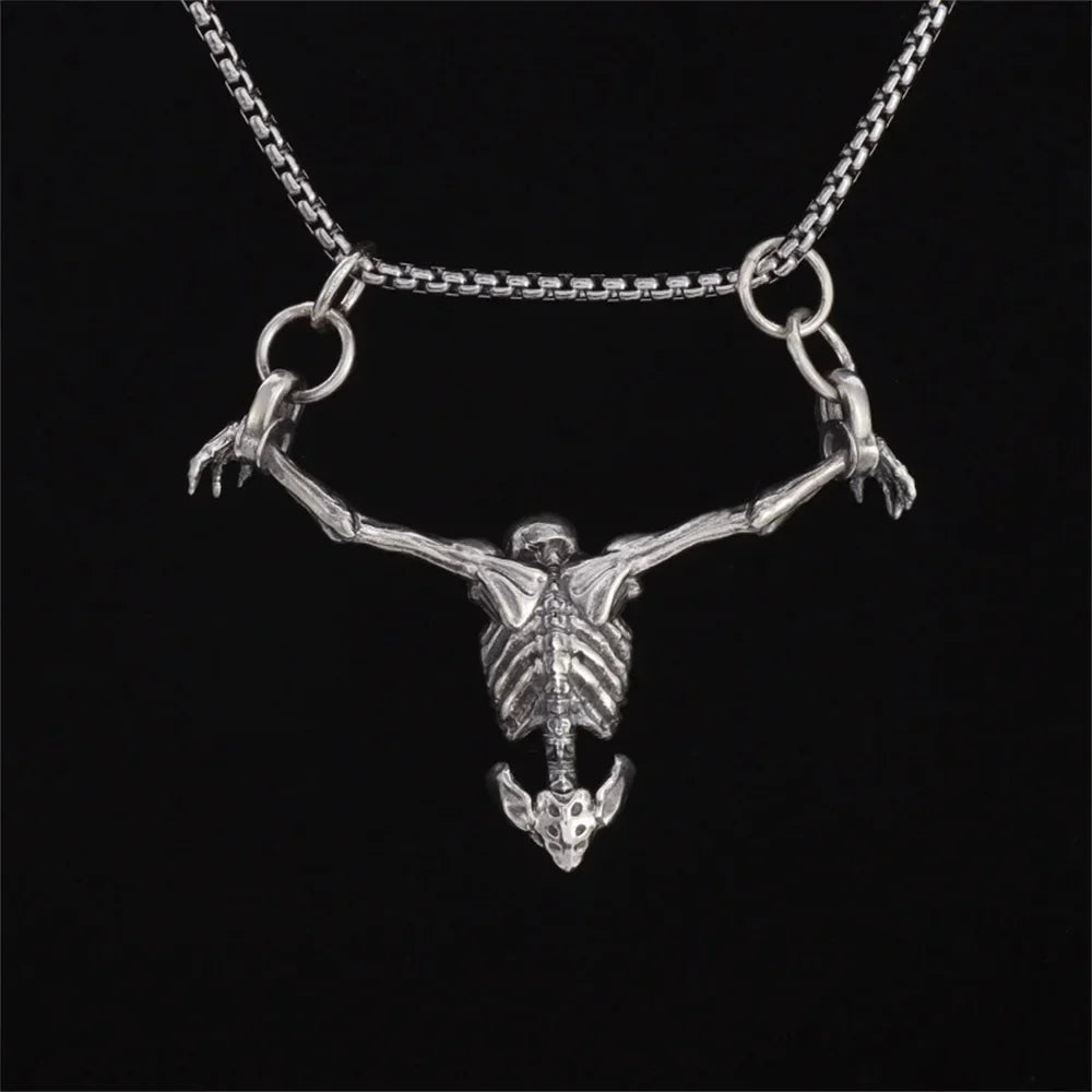 Punk Skull Necklace Captivity Skull Pendant Bicycle Rock Jewelry Gift For Men And Women Zinc No Gems