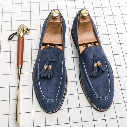 Mocassins com Borla Versão Coreana Masculinos Tamanhos Grandes 37-47 Verdes Sapatos Masculinos de Couro Camurça da Moda Sapatos Sociais Sapatos Masculinos para Dirigir