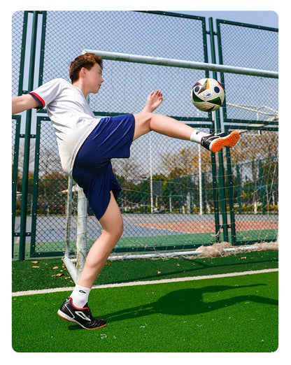 New Men Football Boots Indoor Futsal Soccer Shoes Ultralight Wholesale Professional Training Unisex Breathable Drop Shipping