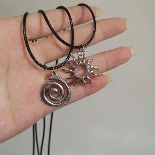 Y2K Spiral Vortex Pendant Necklace for Women Men Vintage Hand-woven Leather Rope Chain Necklace Grunge Jewelry Accessories