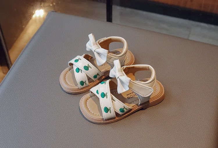 Baby Girls Leather Sandals Princess Sweet Kids Beach Sandals Summer New Children Toddlers Bow Sandals Embroidery Fruit Fashion