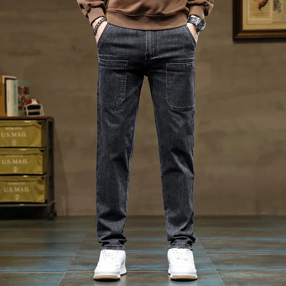Calça Jeans Masculina Solta de Pernas Retas com Design Versátil de Seis Bolsos, Elástica e Confortável para Atividades ao Ar Livre, Caminhadas, Todas as Estações