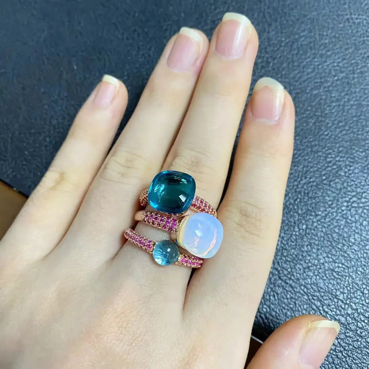 Conjunto de 3 anéis empilháveis ​​Nudo para mulheres, conjunto com cores mistas, cristais tipo bala incrustados, zircônia, ametista, topázio azul, joia redonda, presente