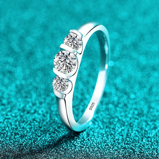Full D VVS1 Moissanite Ring for Women 925 Sterling Silver with 18 K Gold Plated Wedding Party Women's Ring Fine Jewelry