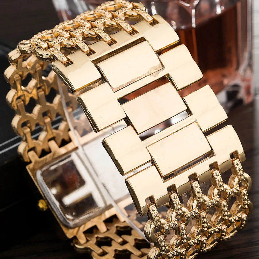 W29 New Watch For Women Fashion Light luxury Square Diamond Quartz Watches Clock Lady's Gold Stainless Steel Bracelet