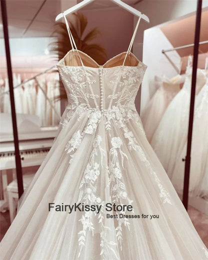 Sexy Spaghetti Straps Nude Mesh See Through Exposed Boning Wedding Dresses Backless Princess Lace Bridal Dress