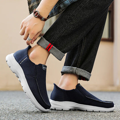 New Summer Breathable Canvas Shoes Men Loafers Slip On Sneakers Fashion Casual Men Shoes Lightweight Flats Men Driving