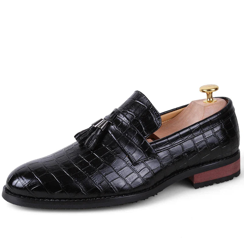 Luxury Formal Men's Dress Italian Designer Stylist Wedding Casual Business Patent Leather Loafers Oxfords Shoes for Men