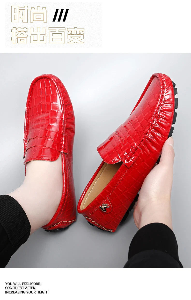 Patent Leather Beanie Shoes for Men 2025 New Spring and Summer Large Size Patent Leather Casual British Leather Shoes for Women Slip-On Slip-On Shoes