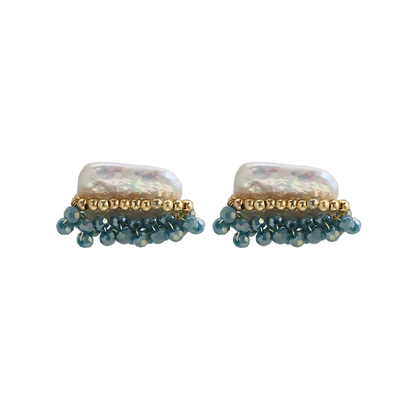 Natural Freshwater Baroque Pearl Earrings Korean Style Women Luxury Jewelry Fashion Ladies and Girls Gift GE1586