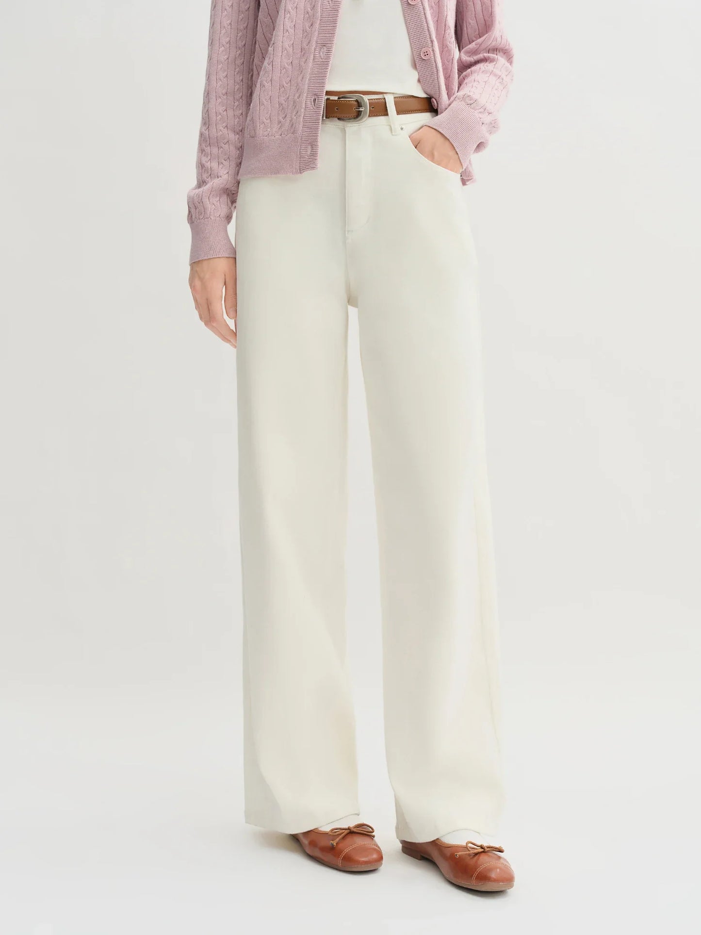 Women's Straight Leg Jeans - High Waist Stretch Denim Pants