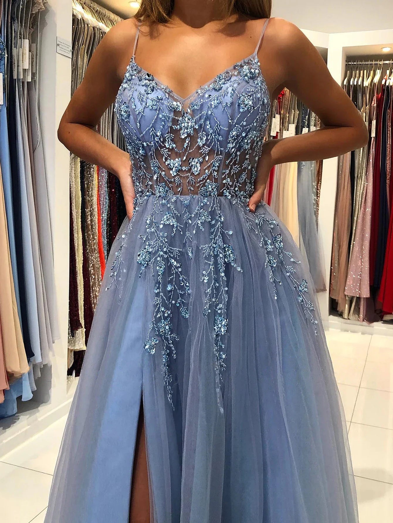 Sling Evening Dresses Prom Dress V-Neck A-Line Train High Split Gowns Sexy Spaghetti Straps Illusion Sequins Appliques