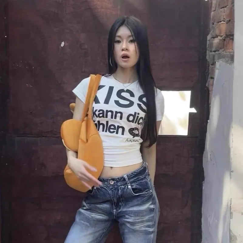 Japanese Y2k Letter Print T-shirt Trashy 2000s Style Crop Top Vintage Harajuku Short Sleeve Tee Shirt American Retro 90s