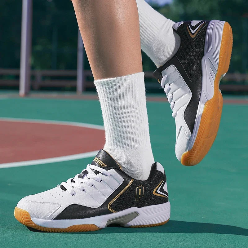 Tênis Esportivo Profissional de Couro para Badminton Masculino, Tênis Antiderrapante para Treinamento em Casal, Tênis Leve para Tênis Feminino e Vôlei