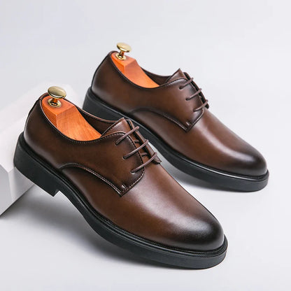 Sapatos sociais masculinos de amarrar para escritório, sapatos de festa para casamento, sapatos de luxo estilo Derby de couro, sapatos masculinos formais de primavera/outono para homens