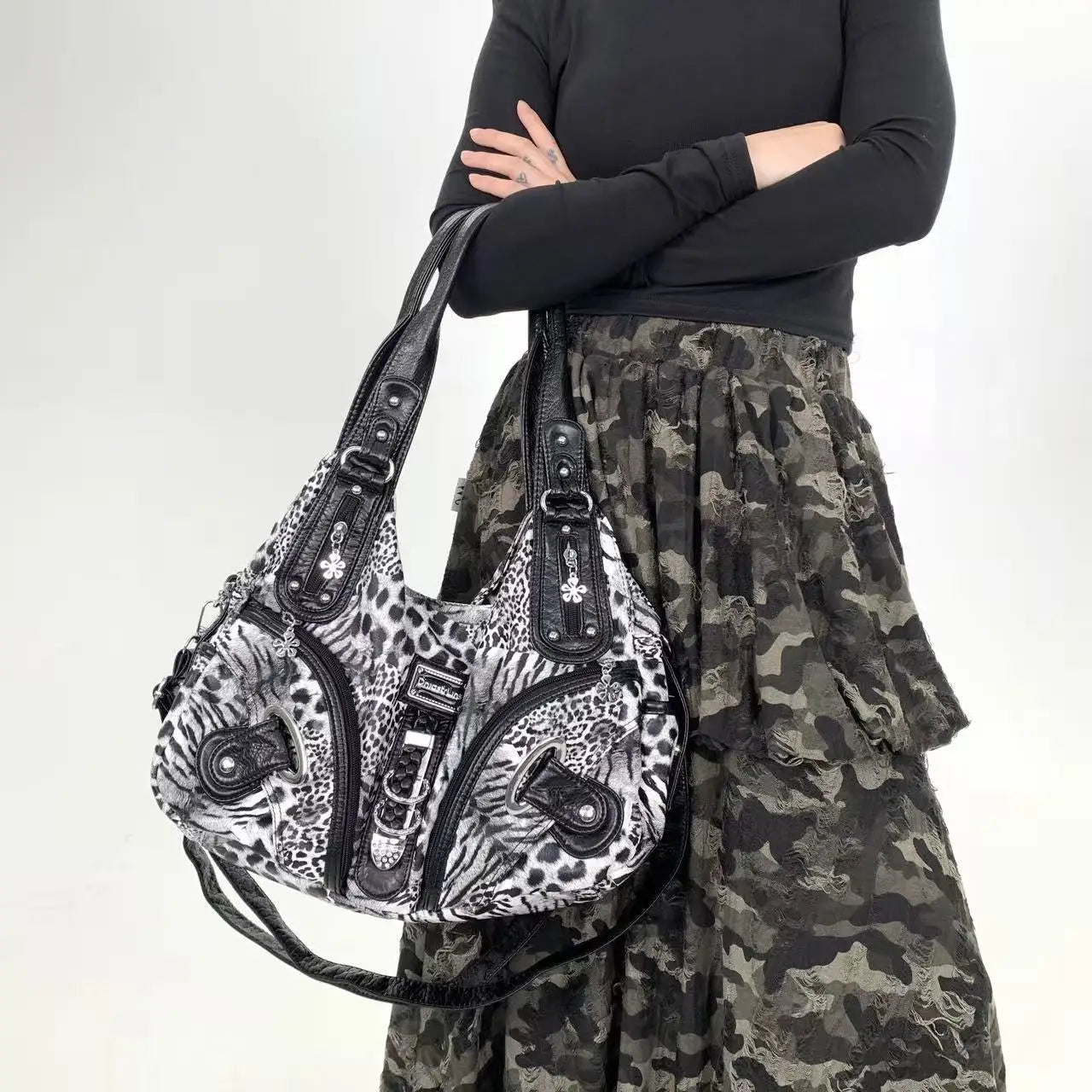Y2K vintage hot girl personality leopard print shoulder bag with multiple compartments, Maillard crossbody handbag