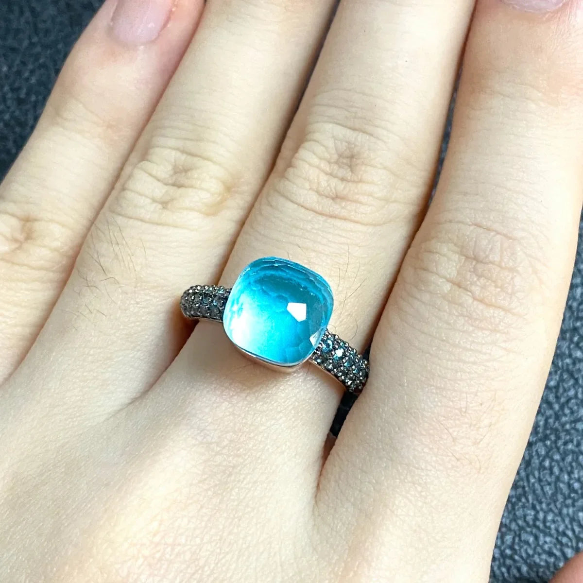 10.6mm Elegant Blue Topaz Zircon Ring Dual Tone Black Gun & Rose Gold 30 Colors Candy Crystal Jewelry Gift for Women