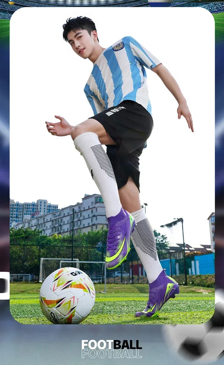 New Men Football Boots Adult Society Original Indoor Professional Women Soccer Shoes Unisex Ultralight Football Shoes Sneakers