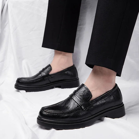 Men's Genuine Leather Casual Trendy Business Shoes Large Size 46 Code Debout Illetre Rubber Sole Added Height Fashionable Shoes
