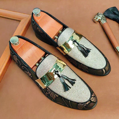 New Loafers for Men Flock Embroider Tassel Casual Shoes Slip-On Breathable Handmade Mens Dress Shoes Size 38-47