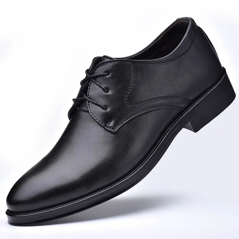 Sapatos Masculinos de Couro Sapatos Sociais Casuais que Combinam com Tudo Calçados com Amortecimento Resistentes ao Desgaste
